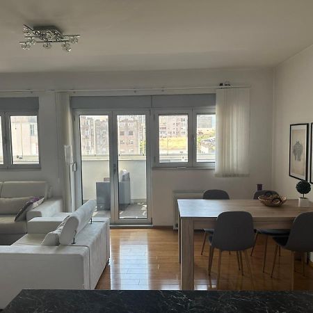Luxury Aparment Blossom Μόσταρ Εξωτερικό φωτογραφία