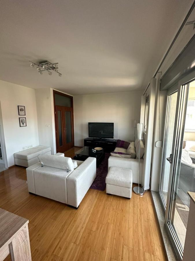Luxury Aparment Blossom Μόσταρ Εξωτερικό φωτογραφία